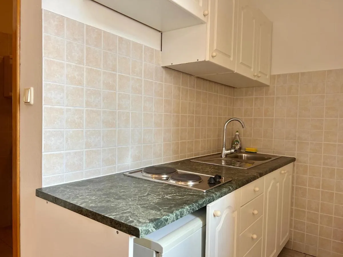 Apartmani Bona Biograd Na Moru 0*,  Croatia